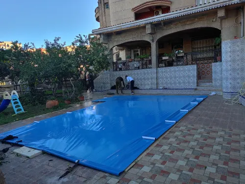 Bâche de couverture piscine 