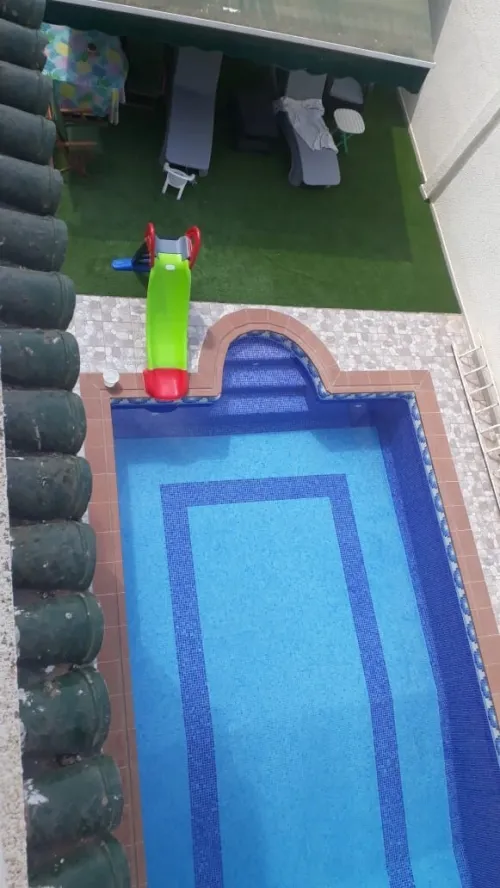 Bâche de couverture piscine 