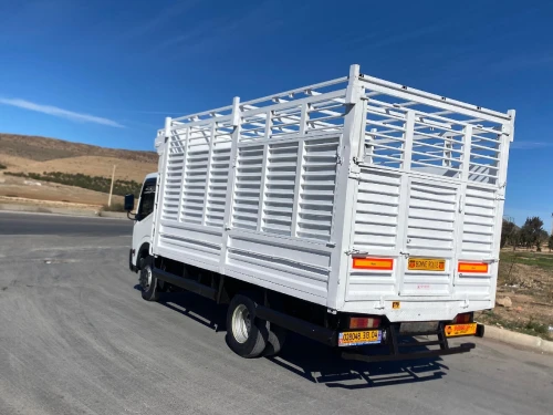 Nissan capstar NT 400 2013