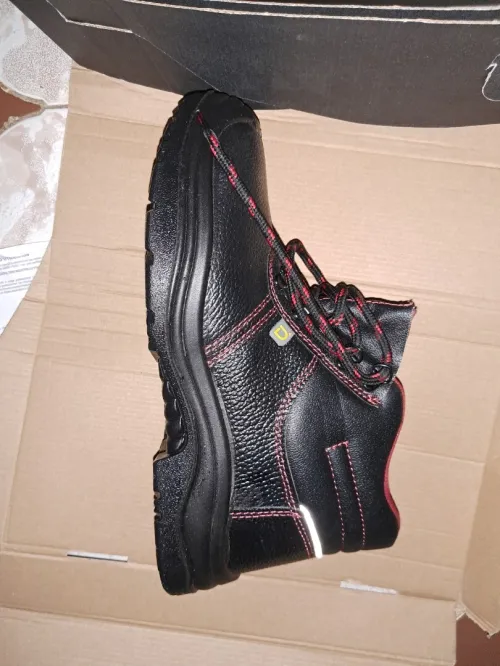 Chaussure de sécurité daco neuf 