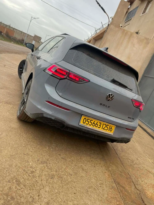 Volkswagen Golf 8 2025 R-Line