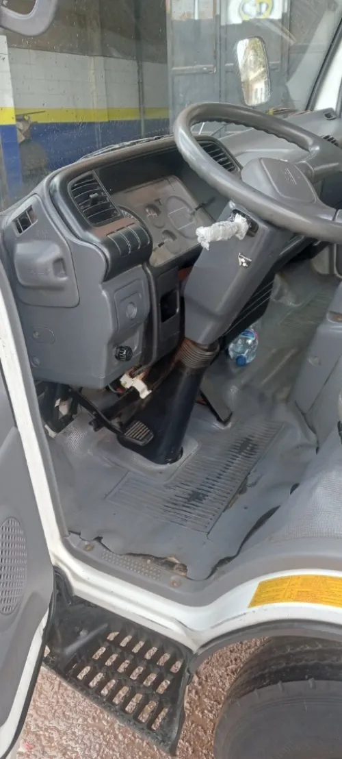 Isuzu Faracha 2008