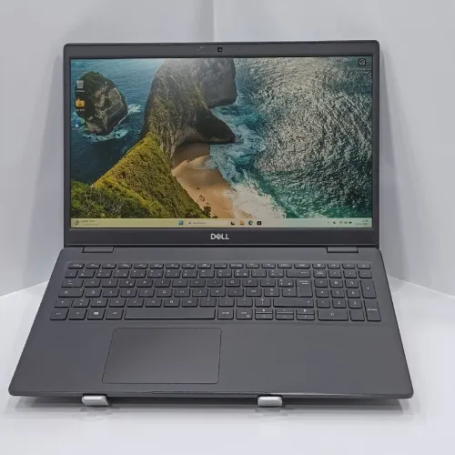 Dell latitude 3510 /i5-10210U(10éme)/ Ram 8g/ SSD 256g /écran 15.6" FHD /UHD Graphics