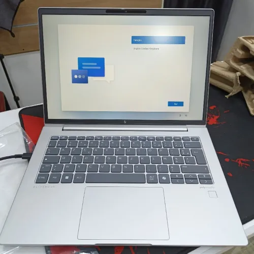HP EliteBook 645  G11 AMD Ryzen 5 7535U/ RAM 16G/ SSD 512G/écran 14" FHD