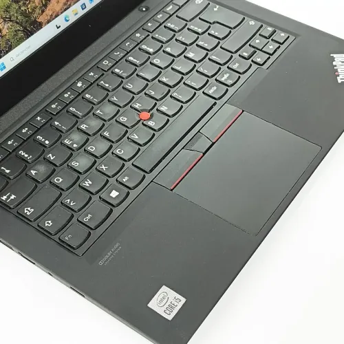Lenovo ThinkPad T14 Gen1|Intel i5-10210U |Ram 16g |SSD 256 nvme| écran 14" FHD |UHD graphics 1g
