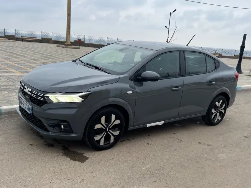 Dacia Logane 2025 Extrême