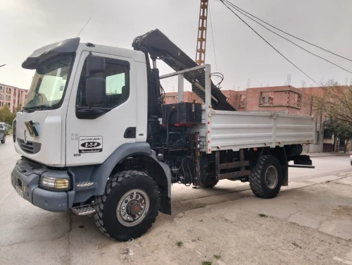 Renault Camion grue 4×4 2010