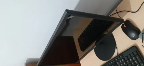 ecran skins 22" pouces 1080p