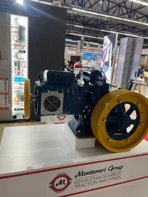 Moteur de traction ascenseur et monte charge