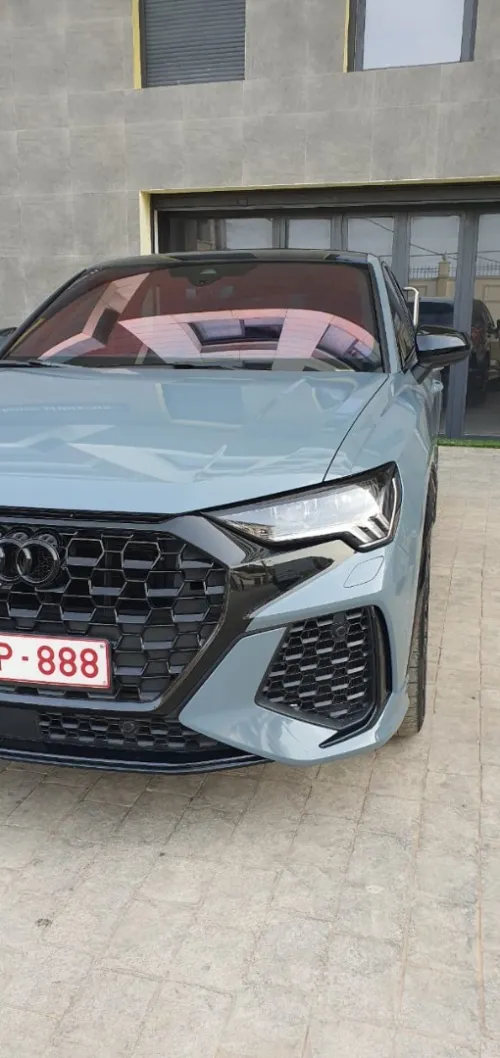 Habillage autocollant automobile RS Q3