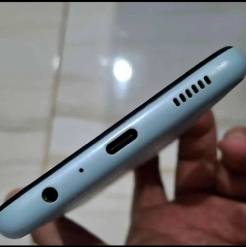Samsung سامسونج F13 haba n9iya avec boite سومة لوزي