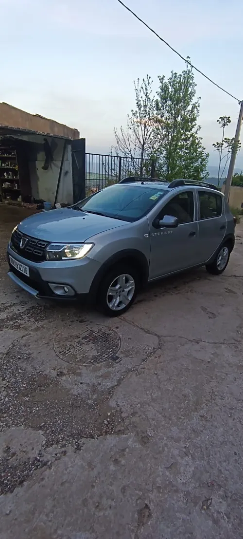 Dacia Sandero 2021 Stepway PRIVILEGE