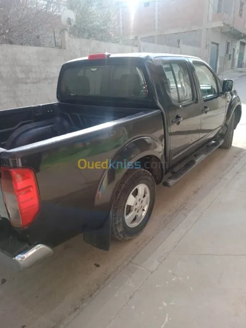 Nissan Navara 2012 Elegance 4x2
