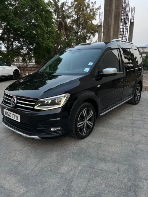 Volkswagen Caddy 2017 Alltrack