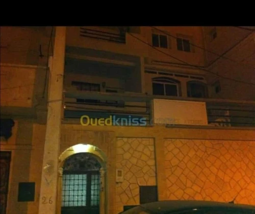Location bien immobilier F3 Oran Ain el turck