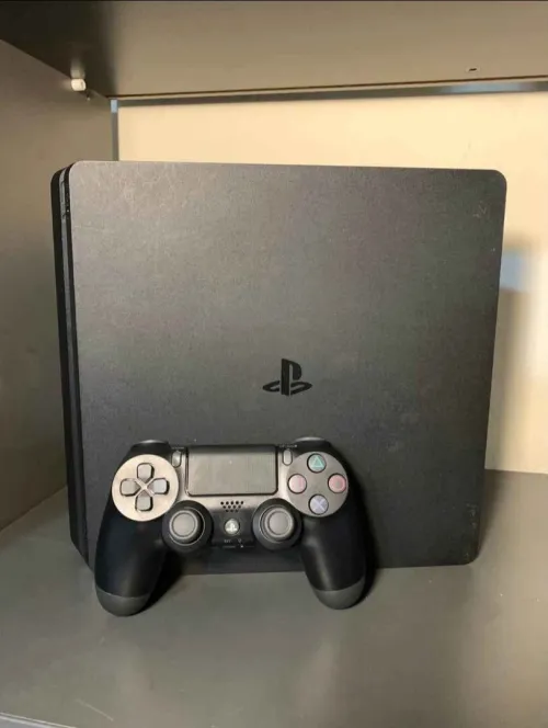 PlayStation 4 slim 500gb
