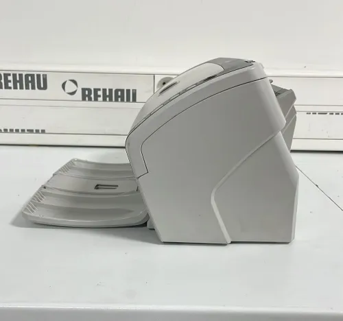 Fujitsu FI-6130LA, Scanner de Documents Professionnel (reconditionné)