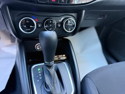 Fiat Tipo Hb 2025 Life