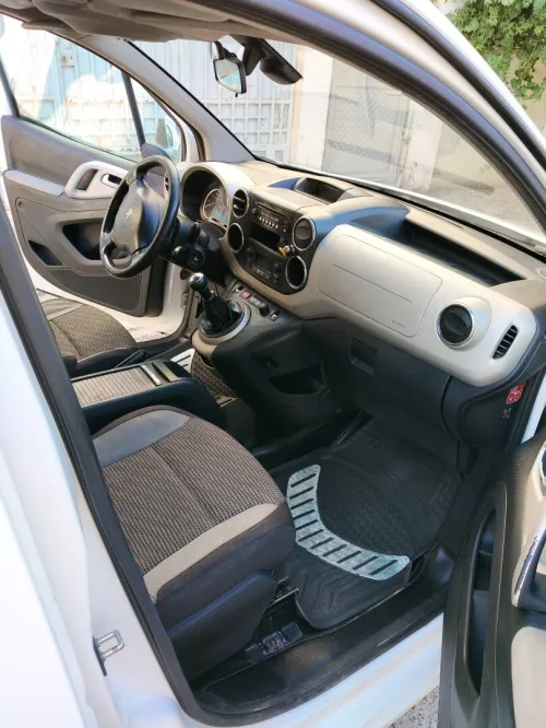 Peugeot Partner 2014 Tepee Allure 