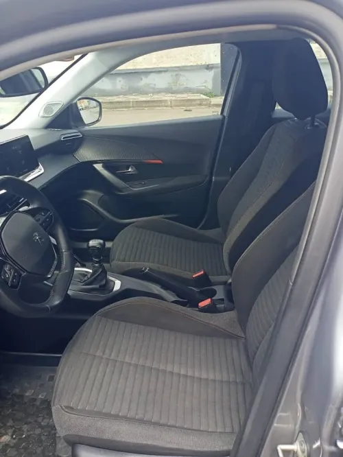Peugeot 2008 2021 Active
