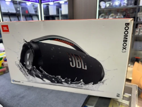 JBL boombox 3 etat comme neuf
