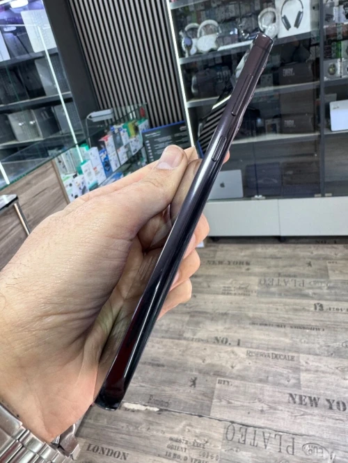 Samsung Galaxy S23 plus 8G 512G très bon état