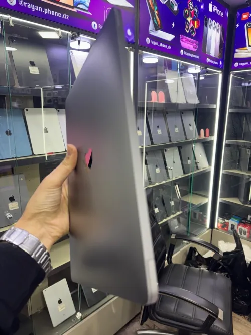 MacBook Air M1 8G 256G etat 10/10