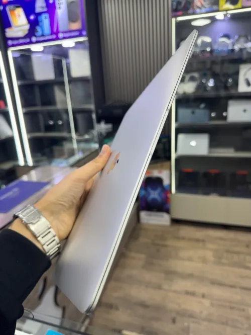 MacBook Air M1 16G 256G très bon état