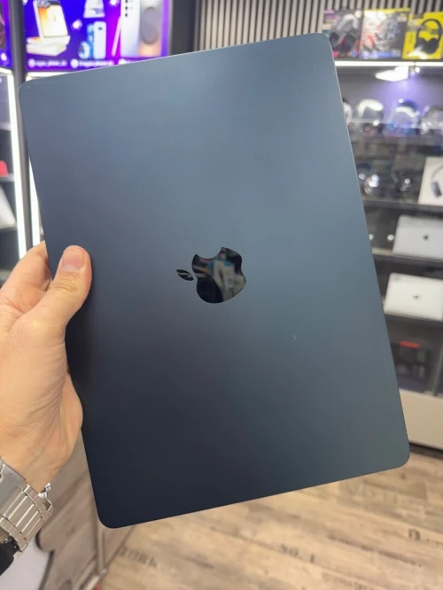 MacBook Air M2 16G 512G très bon état