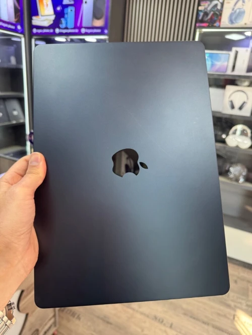MacBook Air M2 2023 15" 8G 256G