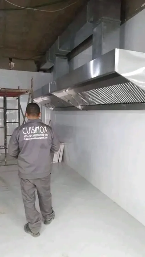 MATERIEL POUR LES GRANDES CUISINES .