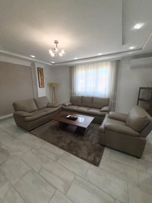 Location Appartement F4 Alger Hydra