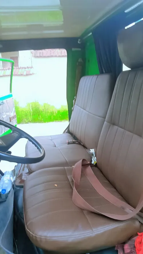 Toyota Bu 30 1984