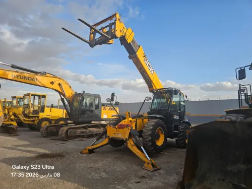KLARK JCB TÉLESCOPIQUE 1740 2019