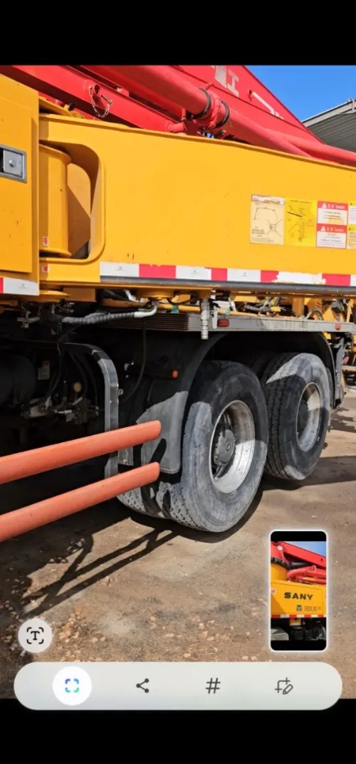 CAMION MERCEDES ACTROS 3341 POMPE A BETON GIRAFE SANY 