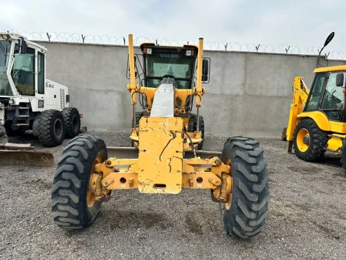 NIVELEUSE VOLVO G930 2008