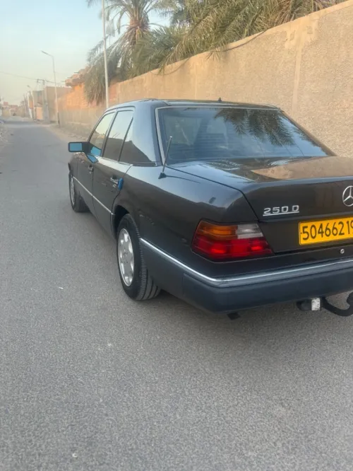 Mercedes Classe E 1992 124