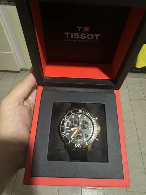 ساعة Tissot Seastar gold