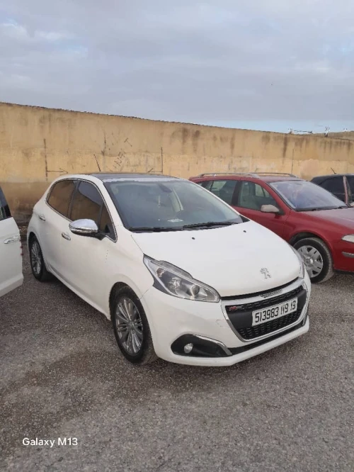 Peugeot 208 2019 Allure Facelift