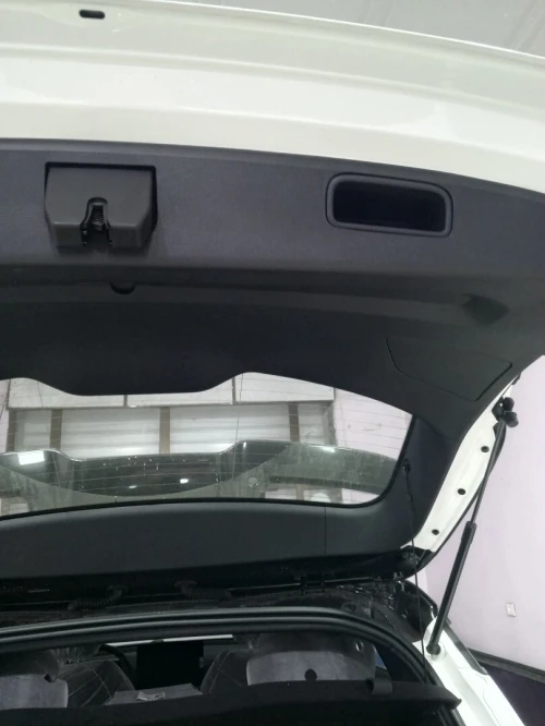Geely Coolray 2026 
