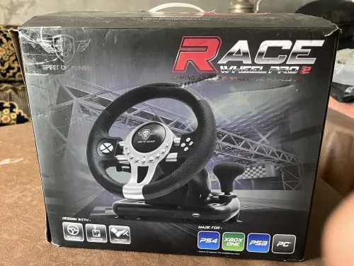 Playstation 4 slim 1 tera + volant race wheel pro2