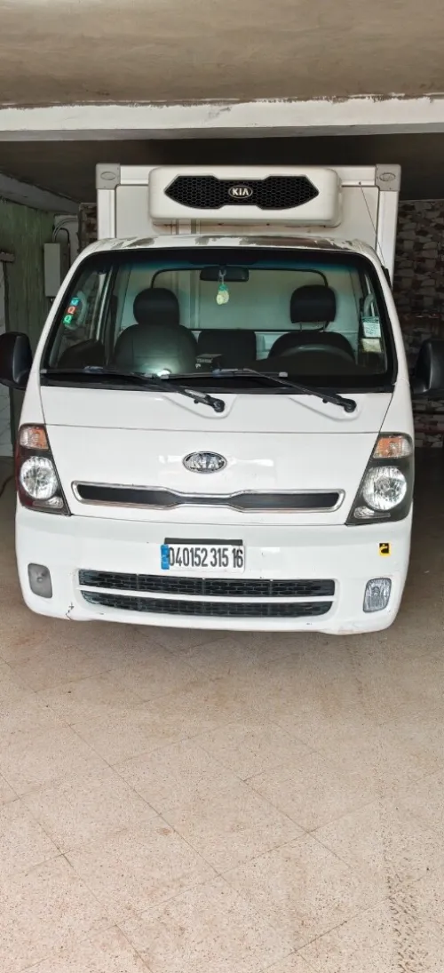 Kia 2700 2015