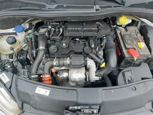 Peugeot 208 2019 