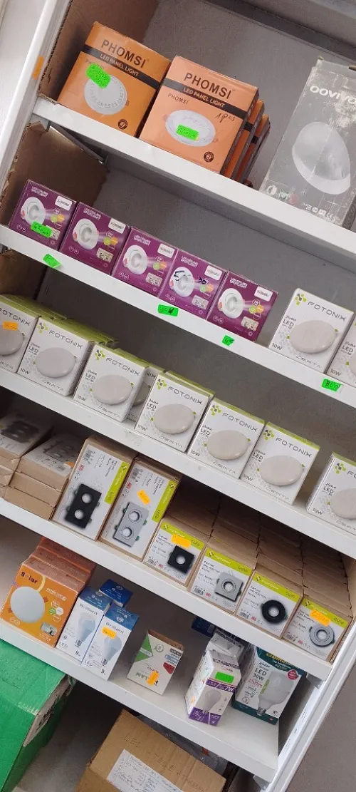 Stock matériel électrique complet