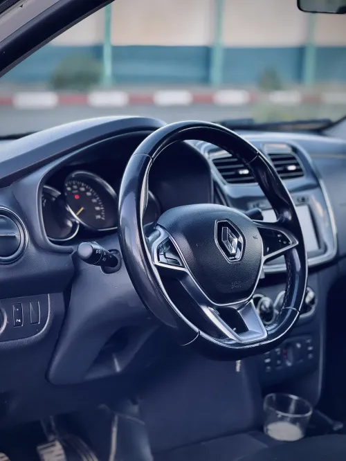Renault Symbol 2019 Whaite édition