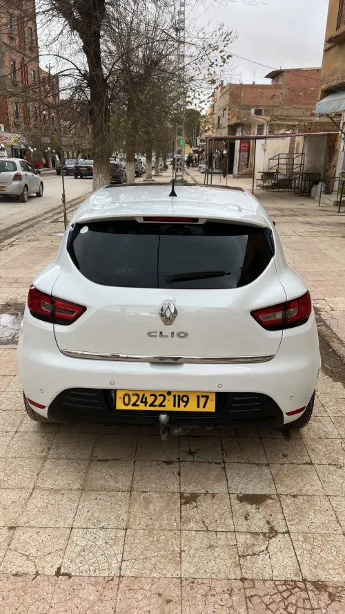 Renault Clio 4 2019 Limited 2