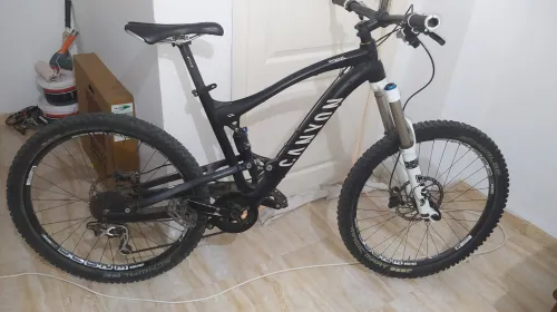 VTT ENDURO CANYON