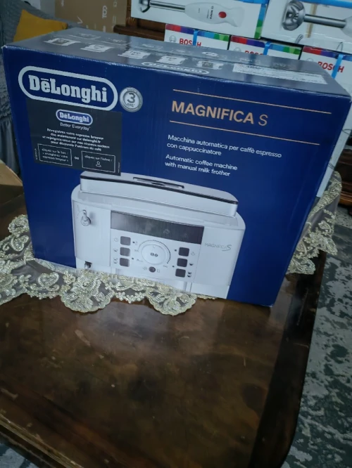 Delonghi magnifica s