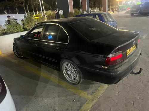 BMW Série 5 1999 530d