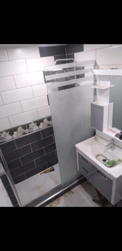 Cabine de douches italien sur mesure  rampe escalier inox 